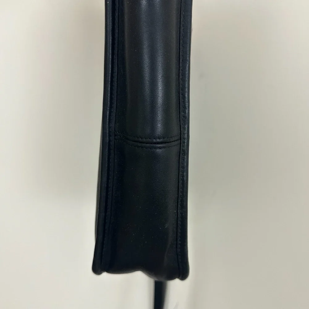 Vintage Coach Willis Shoulder Bag Womens Black Leather Turn-Lock Crossbody Strap